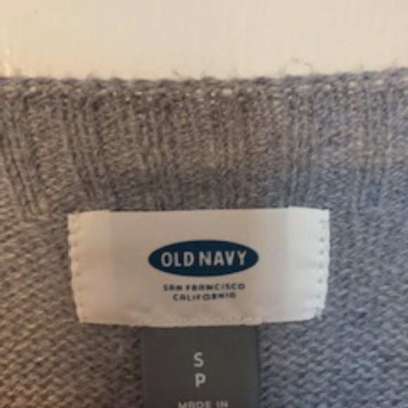 Two Grey Sweater Dresses - Picture 10 of 11